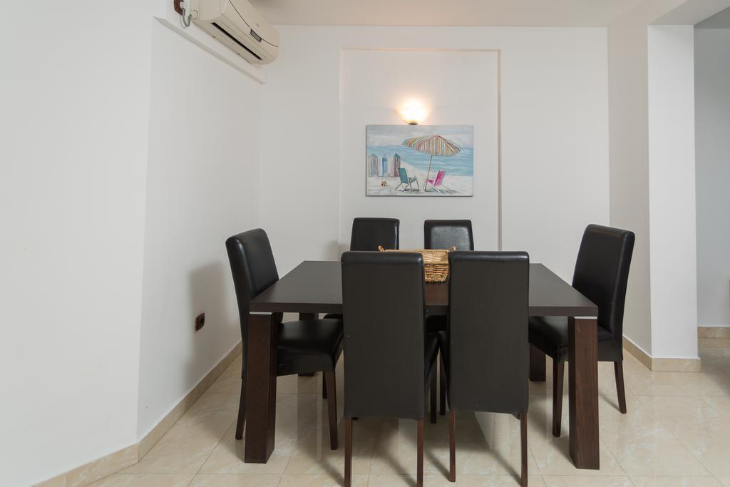 Adriatic Raf Apartments Budva Exteriör bild
