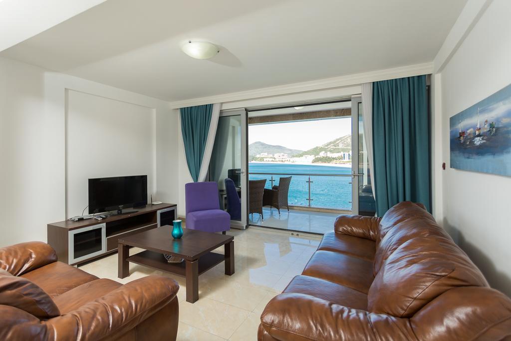 Adriatic Raf Apartments Budva Exteriör bild
